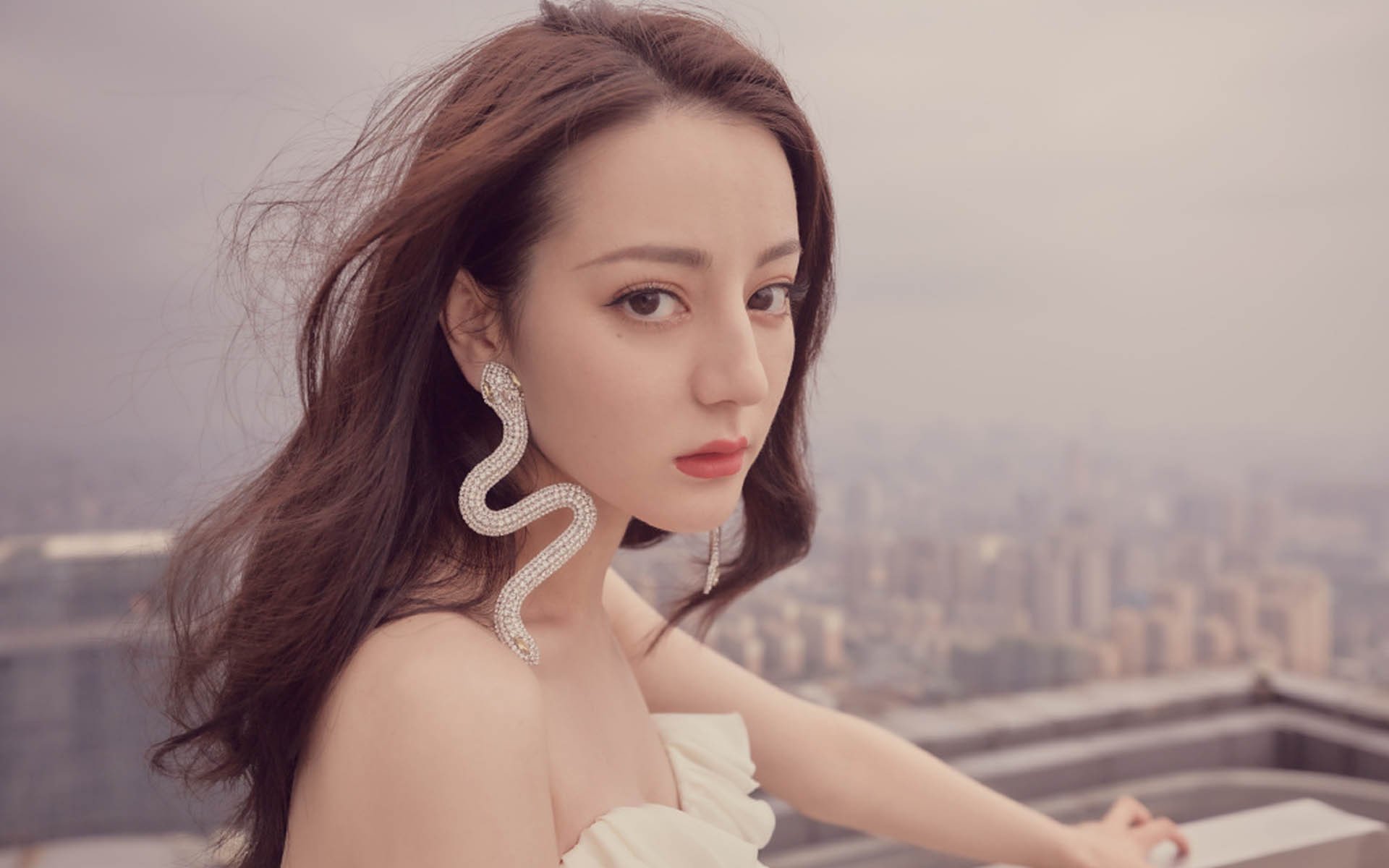 JIUYOU GAMING-赛后分析：车手和团队的战术反思，赛车和车手