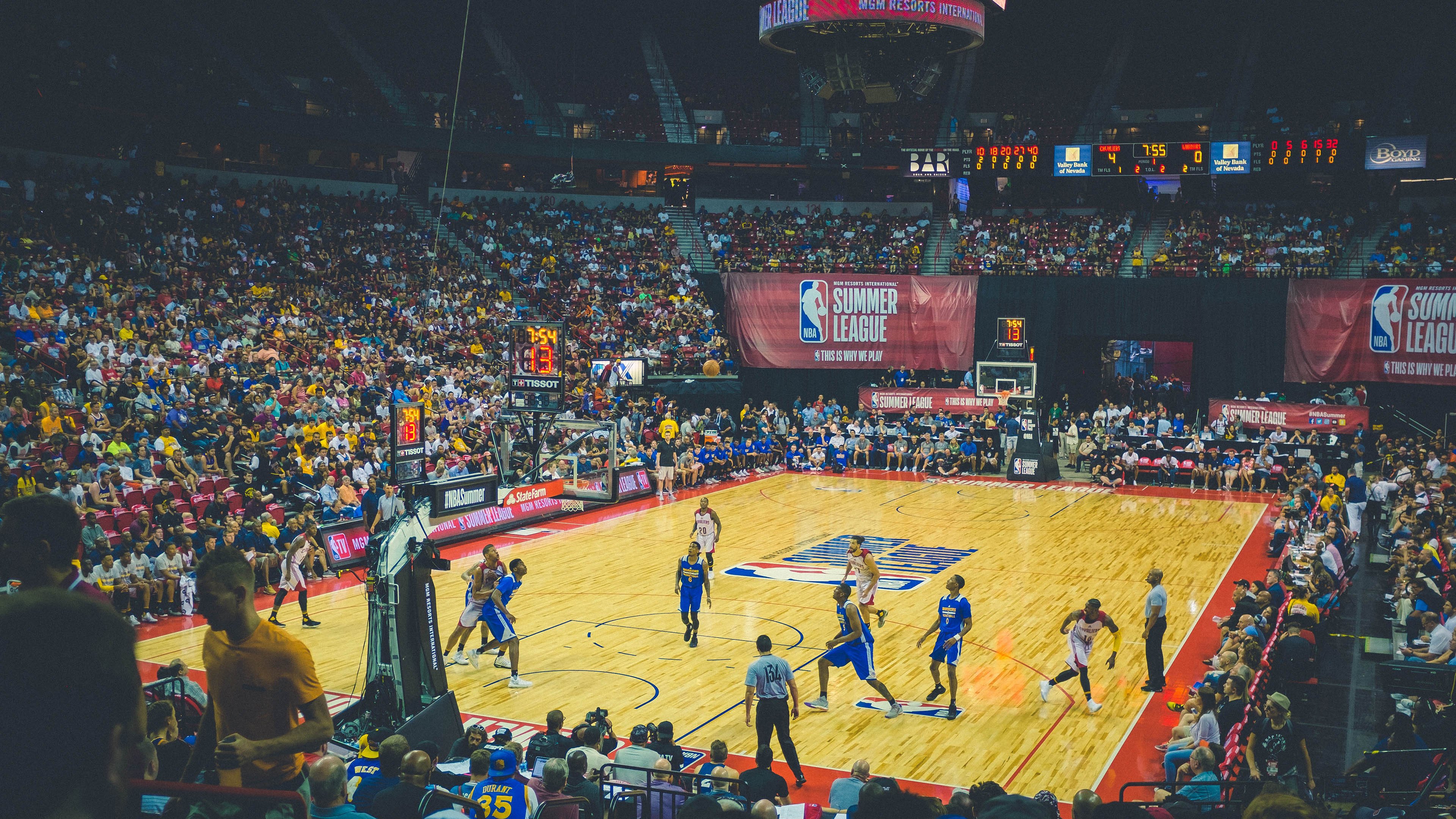 进攻艺术：解读联盟顶尖进攻球队的武器，进攻技术