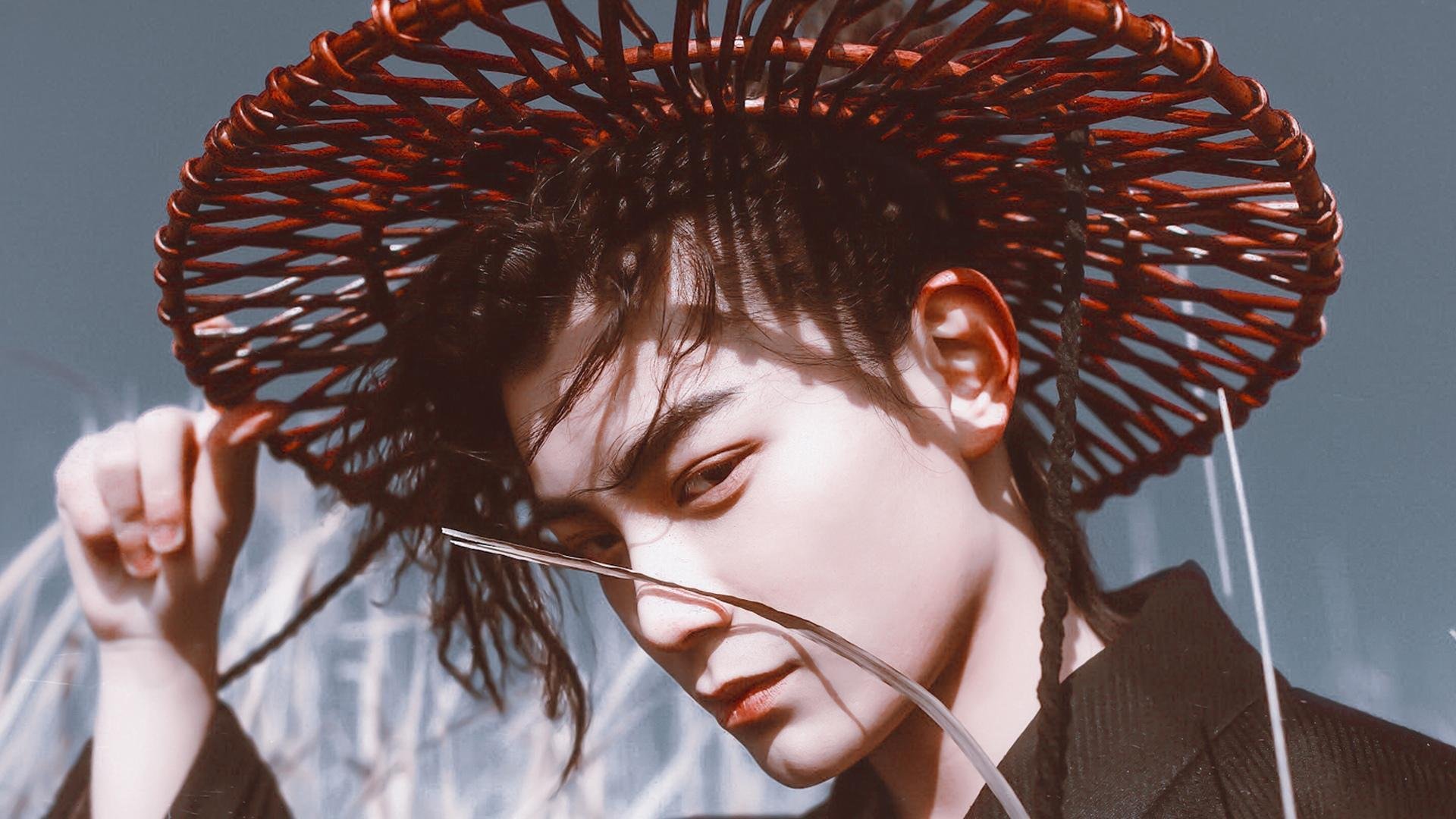 无悔的拼搏:球员们在场上奉献全力,无悔的奋斗