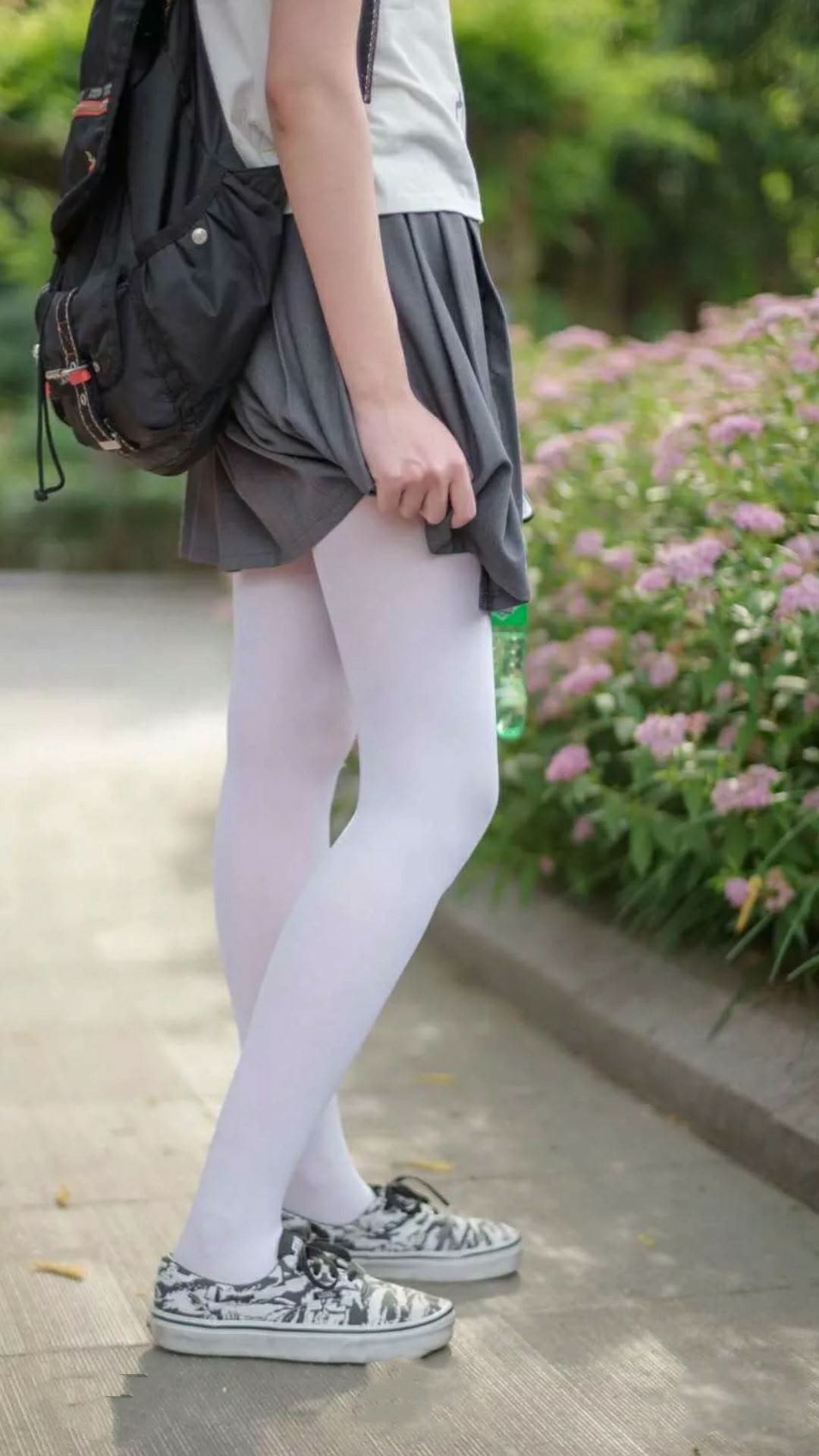 九游登录中心-马德里竞技队主帅西蒙尼敲定下场比赛首发阵容，马竞主帅西蒙尼年薪