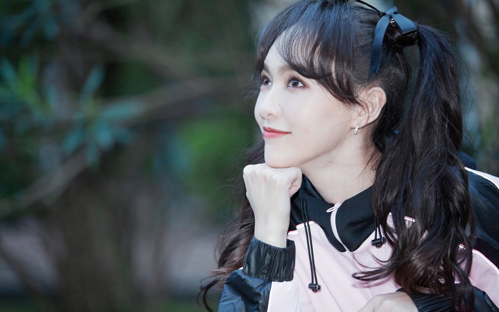 公牛球队合影曝光展现全新阵容活力满满,公牛的球队