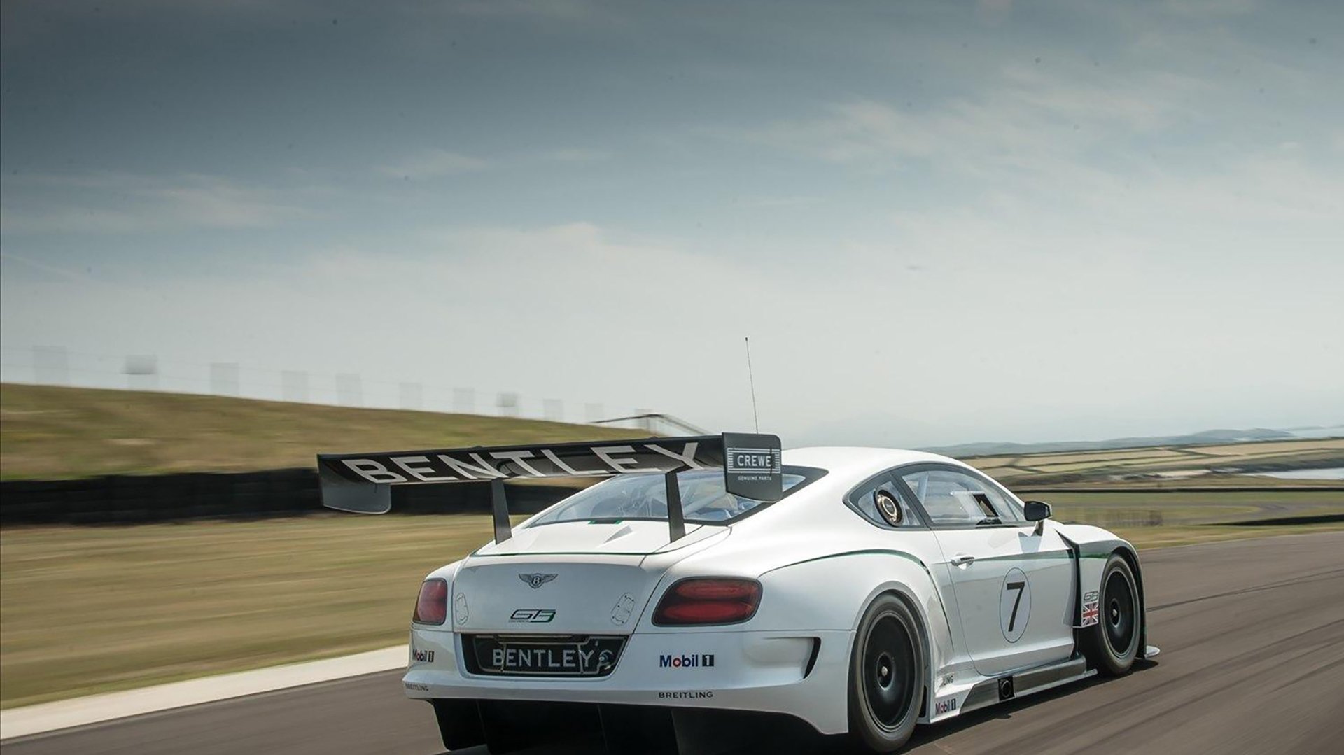 欧洲杯精彩绝伦:战术、技巧、激情三位一体!,欧洲杯j